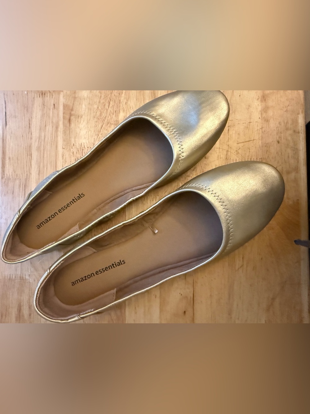 Amazon Essentials Metallic Gold Slip-On Ballet Flats